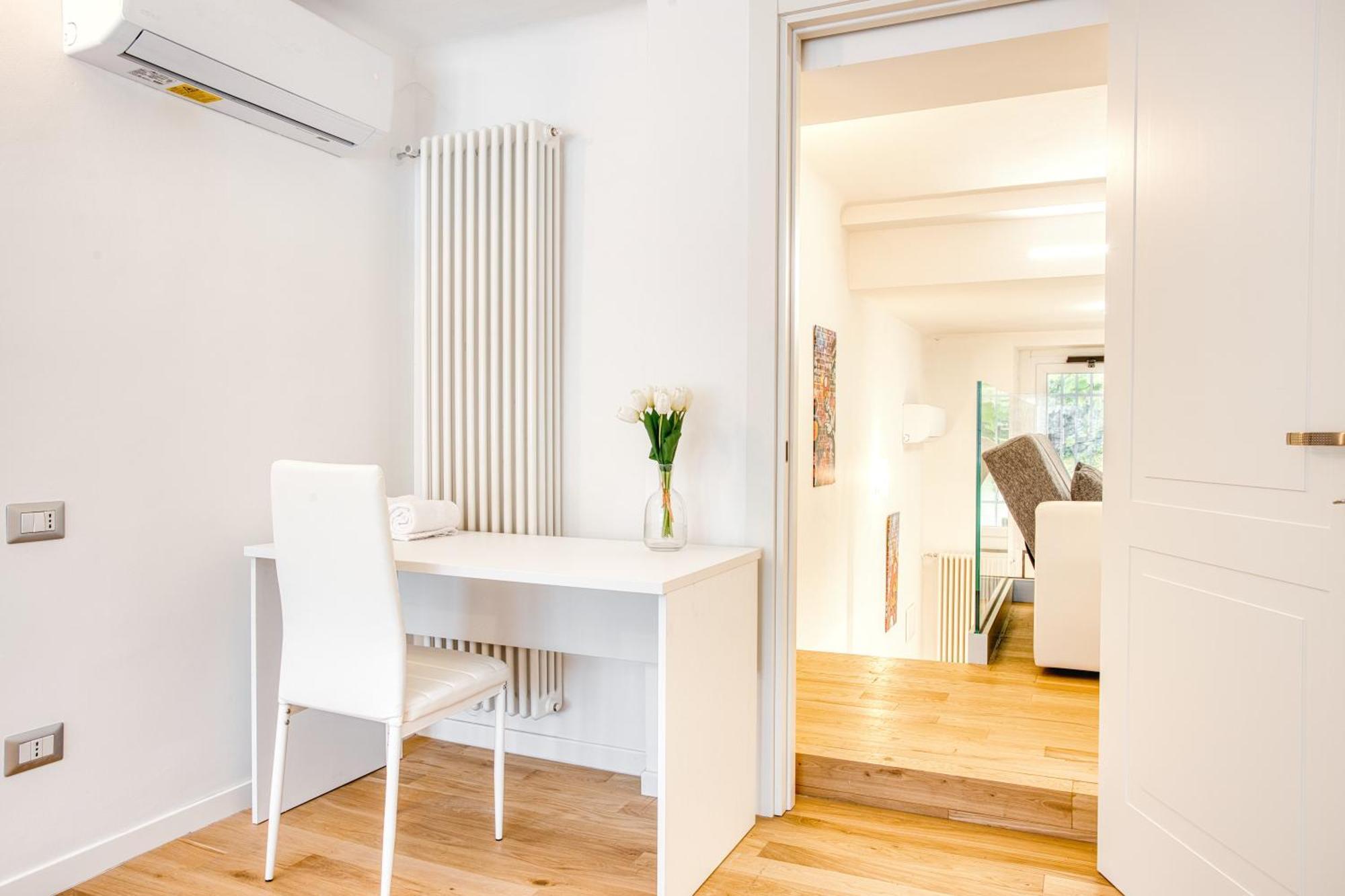 Walk To Navigli - Via Gola - 2 Bedrooms Apt Milano Eksteriør bilde