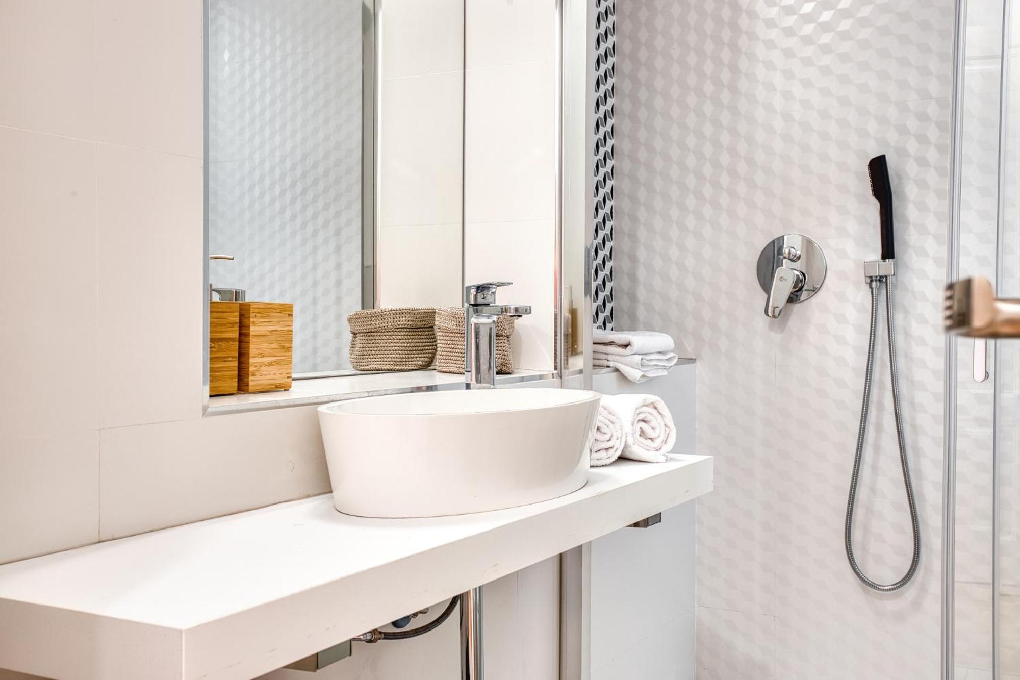 Walk To Navigli - Via Gola - 2 Bedrooms Apt Milano Eksteriør bilde